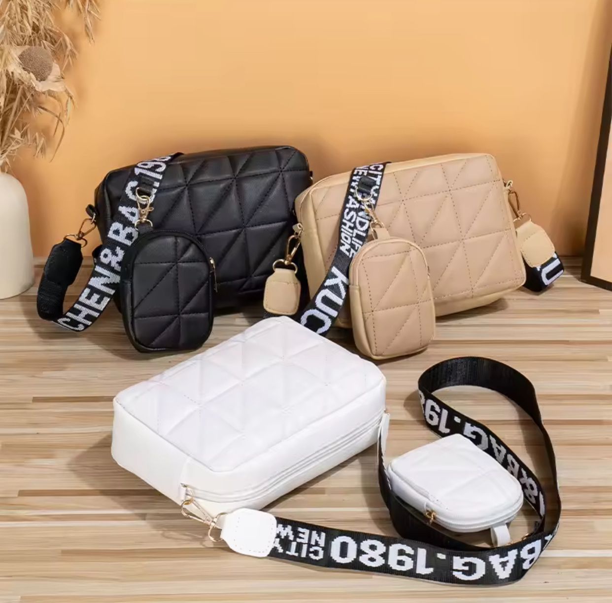 🔥 New Fendi  Stylish Bags 🔥