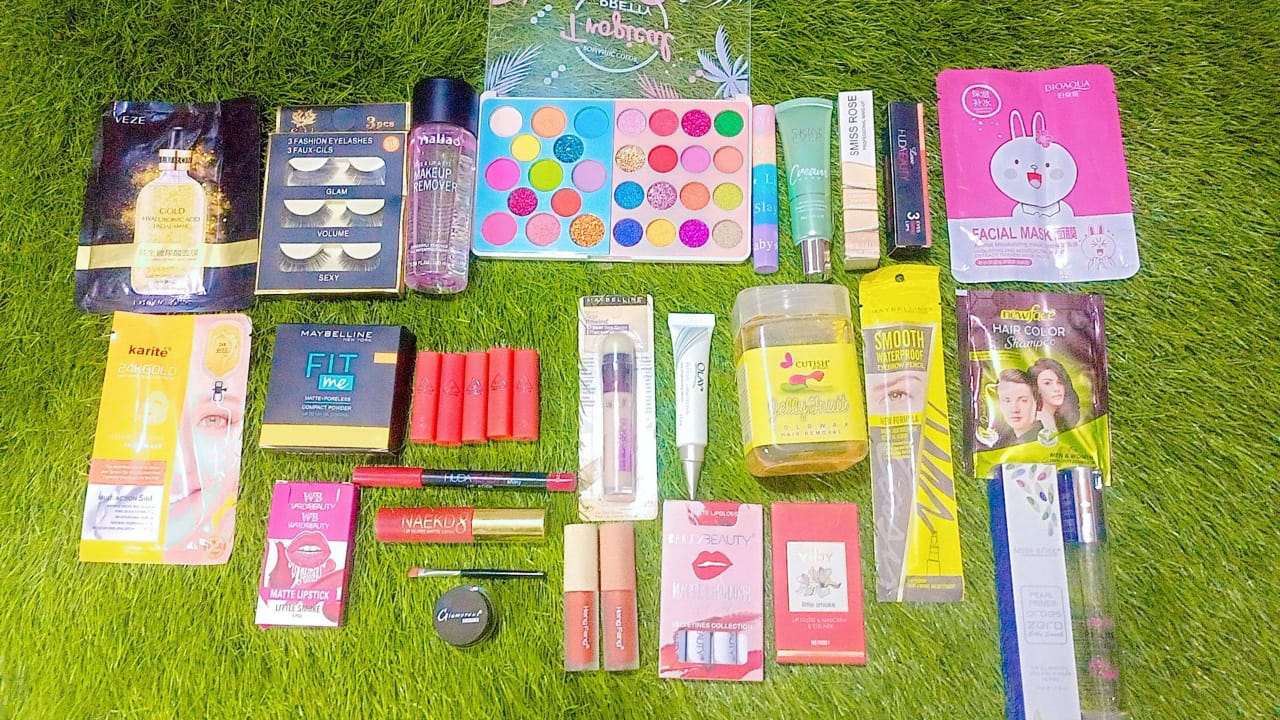 Supper Makeup deal 28 in 1