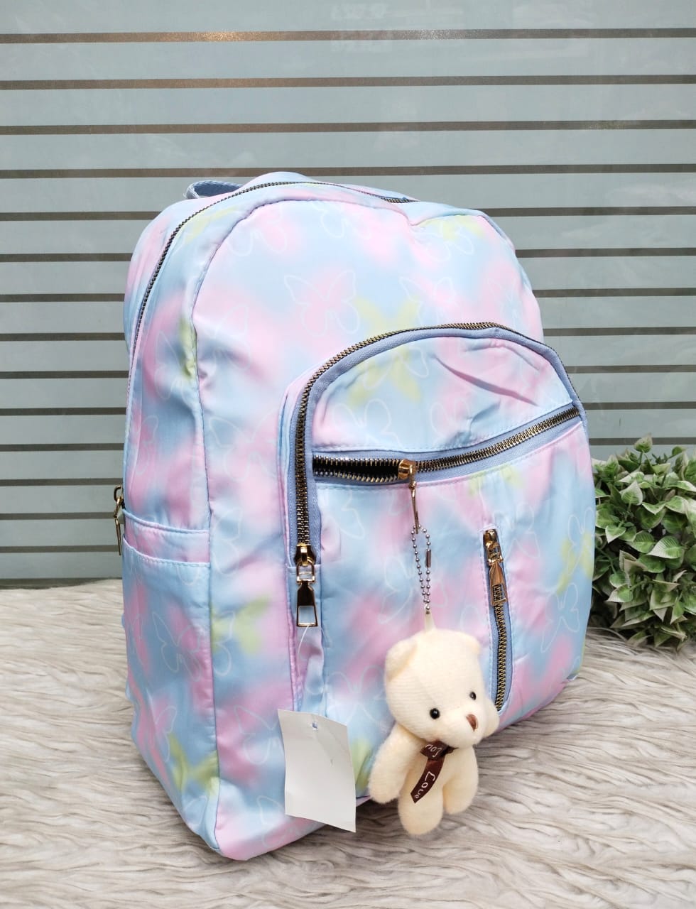 High quality backpack 3zipper