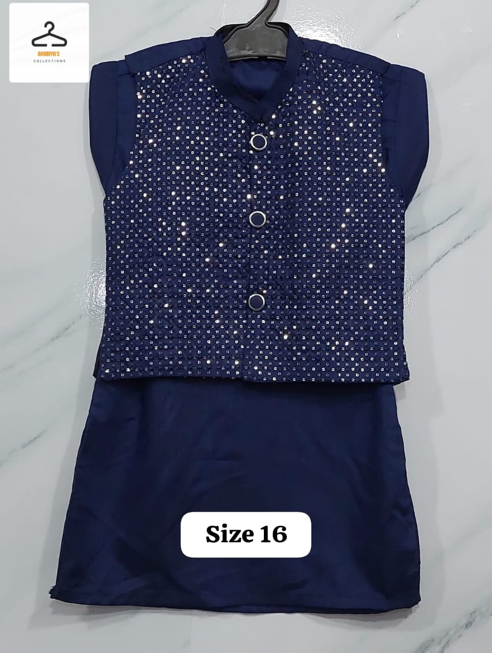 Three piece souit size 14to30