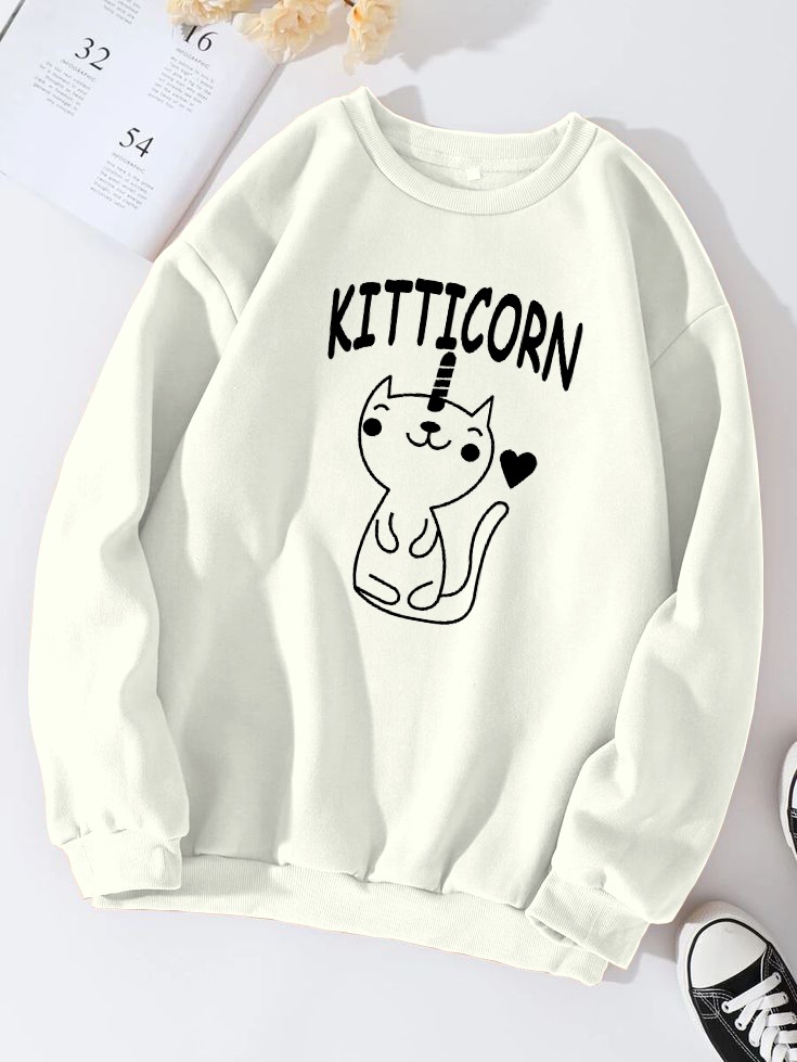 ALHUMDULILLAH ❤️  *Girls Winter SweatShirt* 😍  Fabric: *Fleece* 👍🏻 1