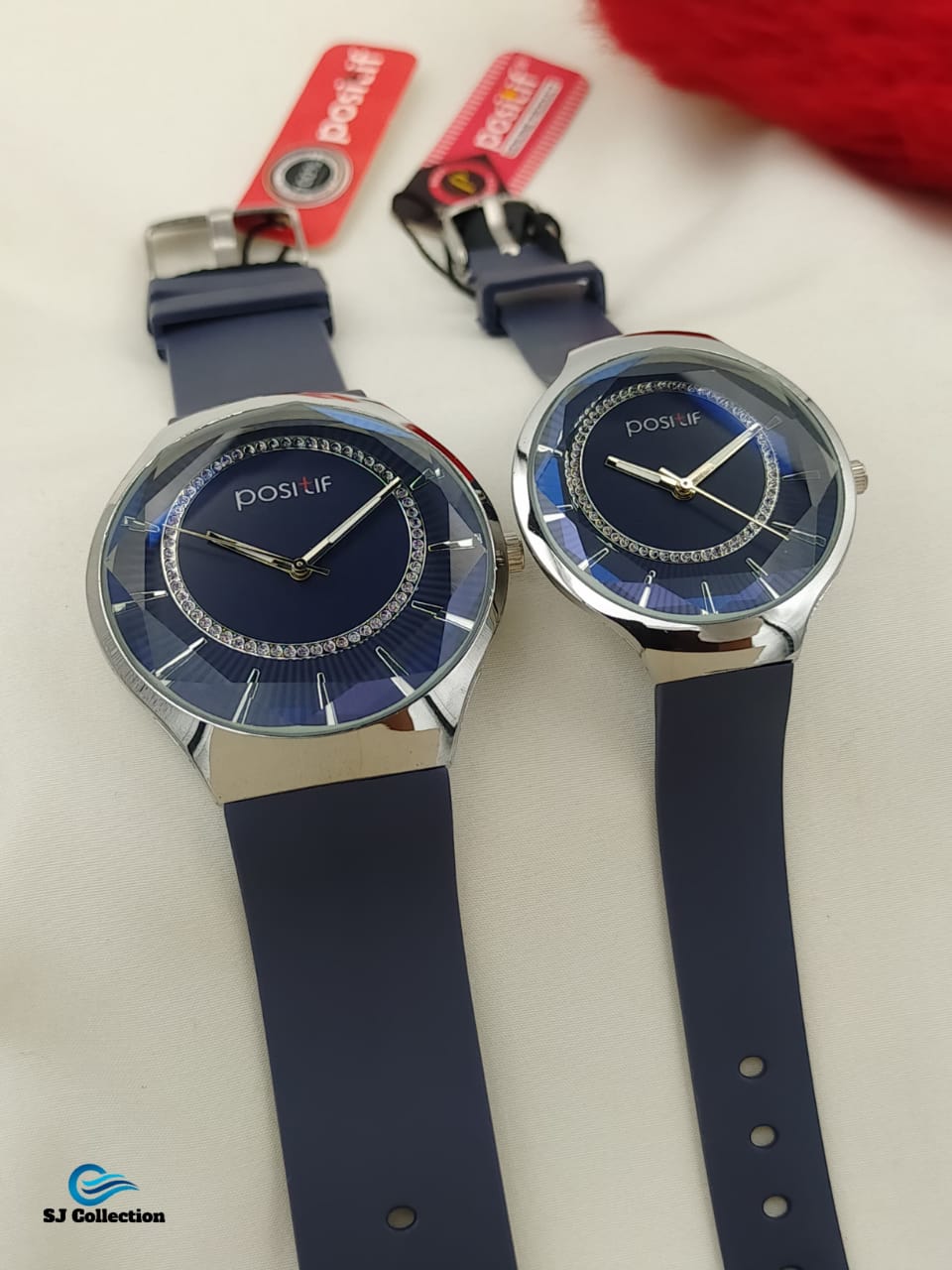 *Highlights*  Premium quality positive Quartz watch. Couple watch