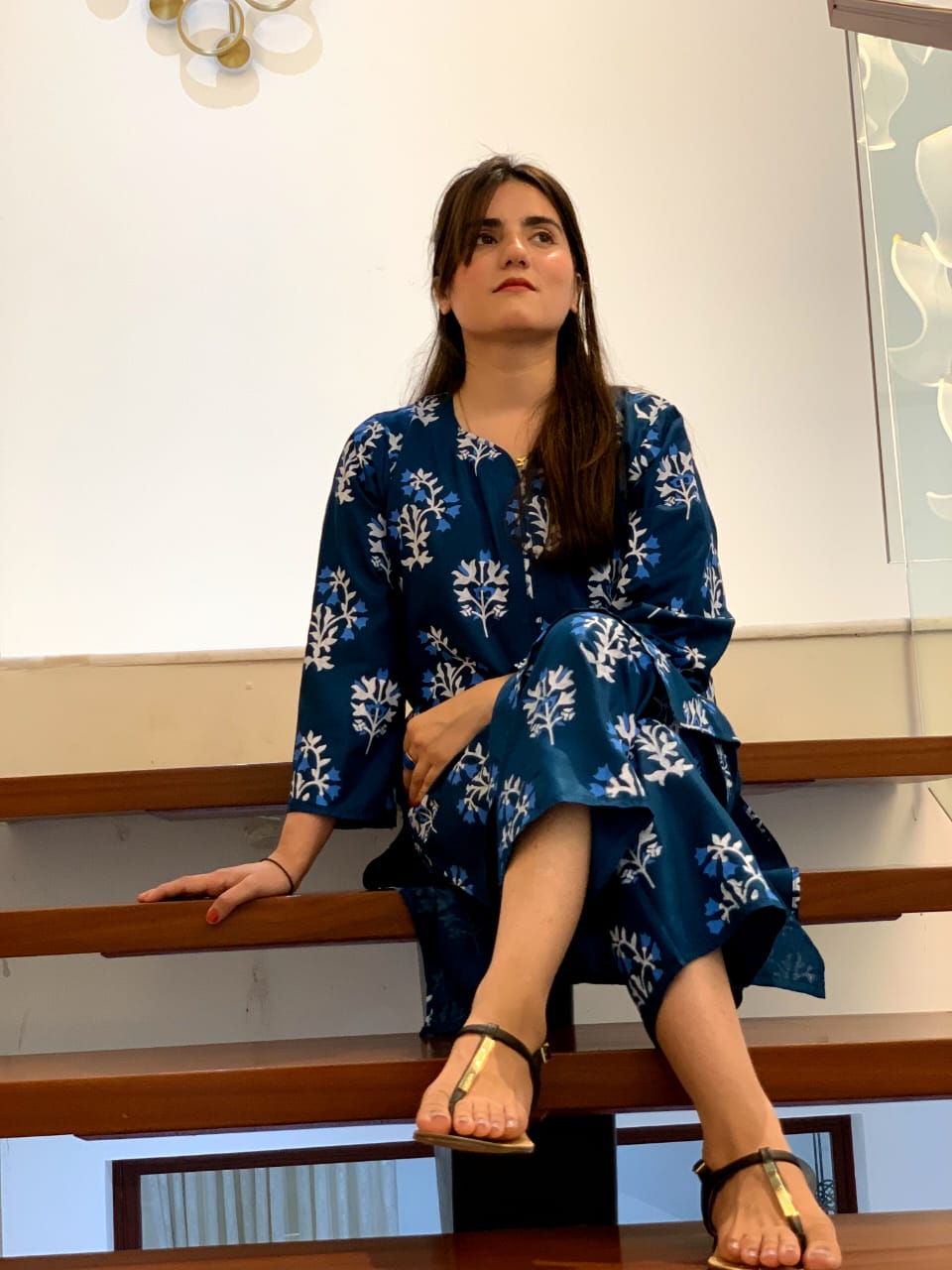 Sapphire brand 2 PCs lilen suit