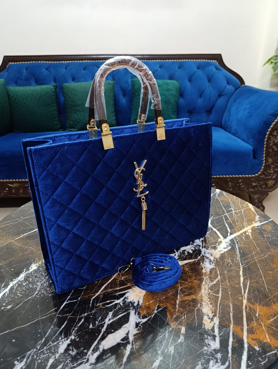 High quality  Vsl velvet bag