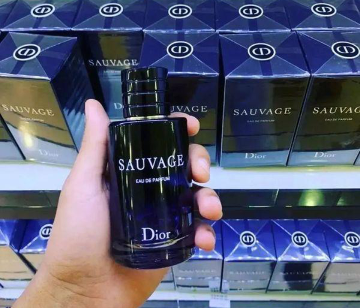 SAUVAGE men's Perfume