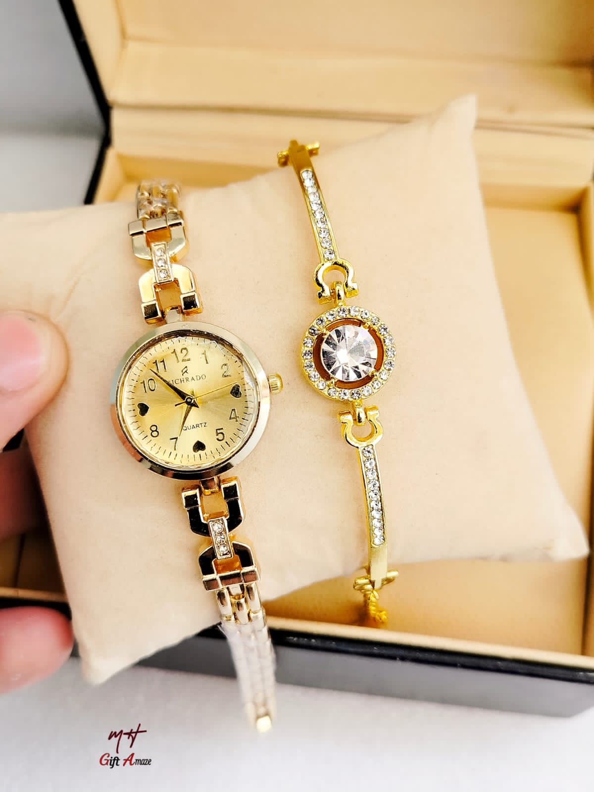 Richrado Ladies Jewwerly Watch + Bracelet + Normal Box