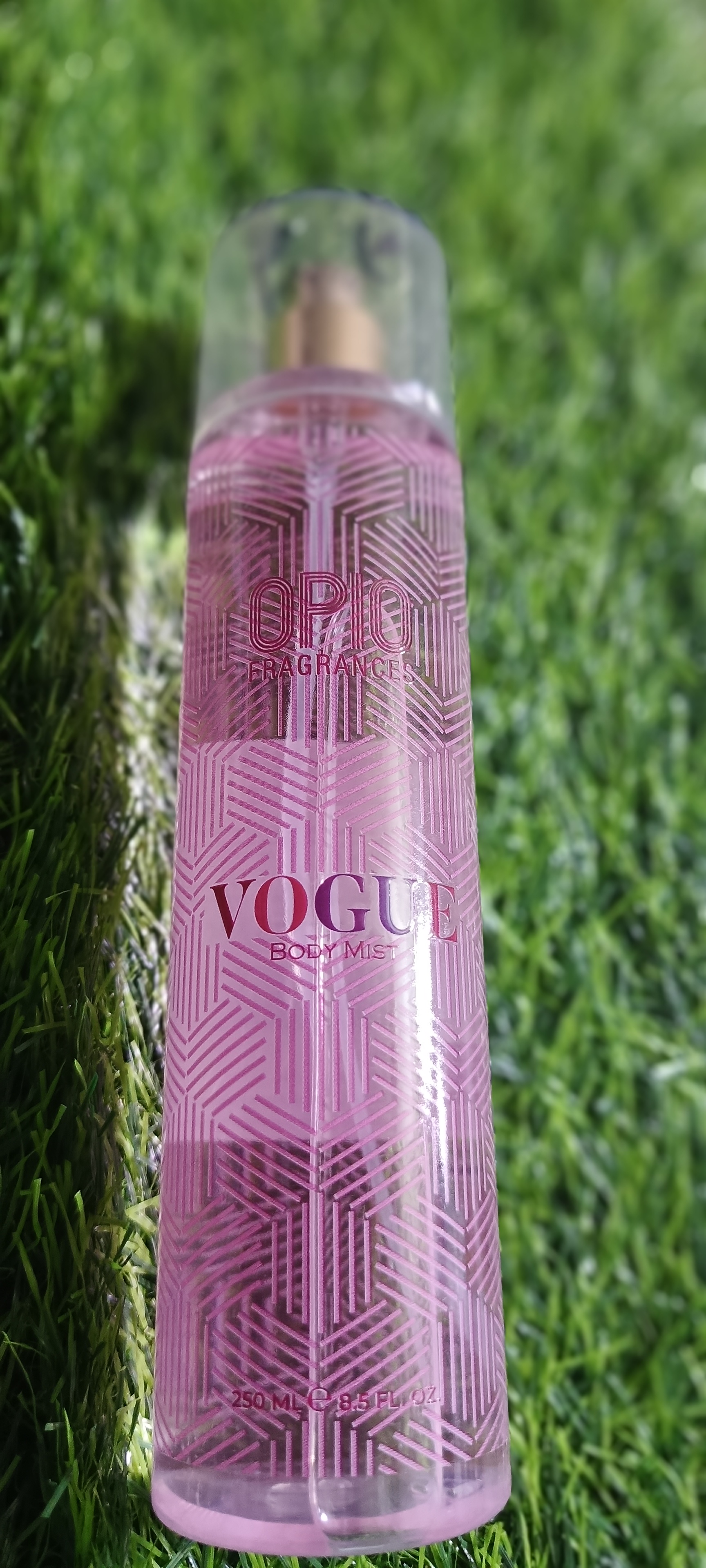 Opio fragrances vogue body mist