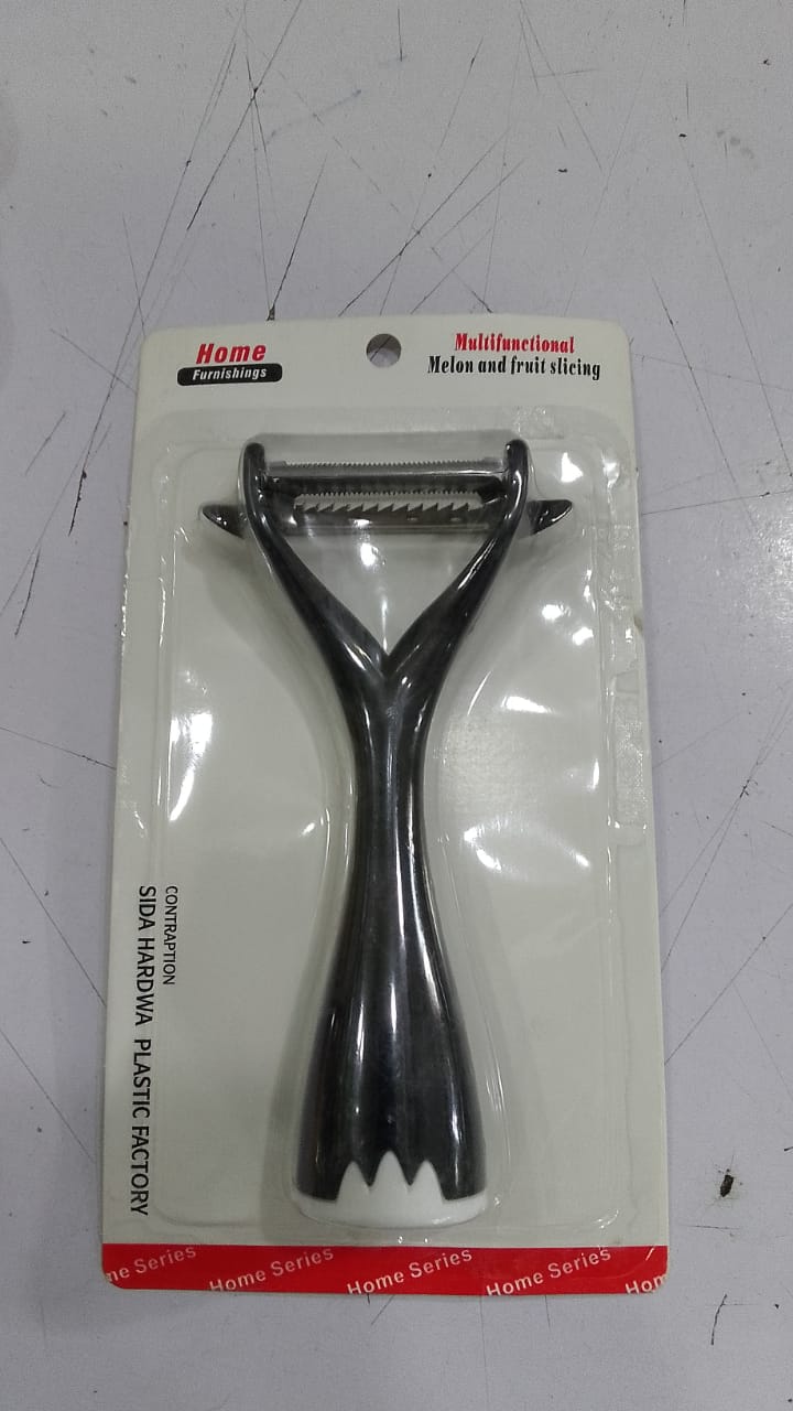 سبزی چھیلنے والا آلہ