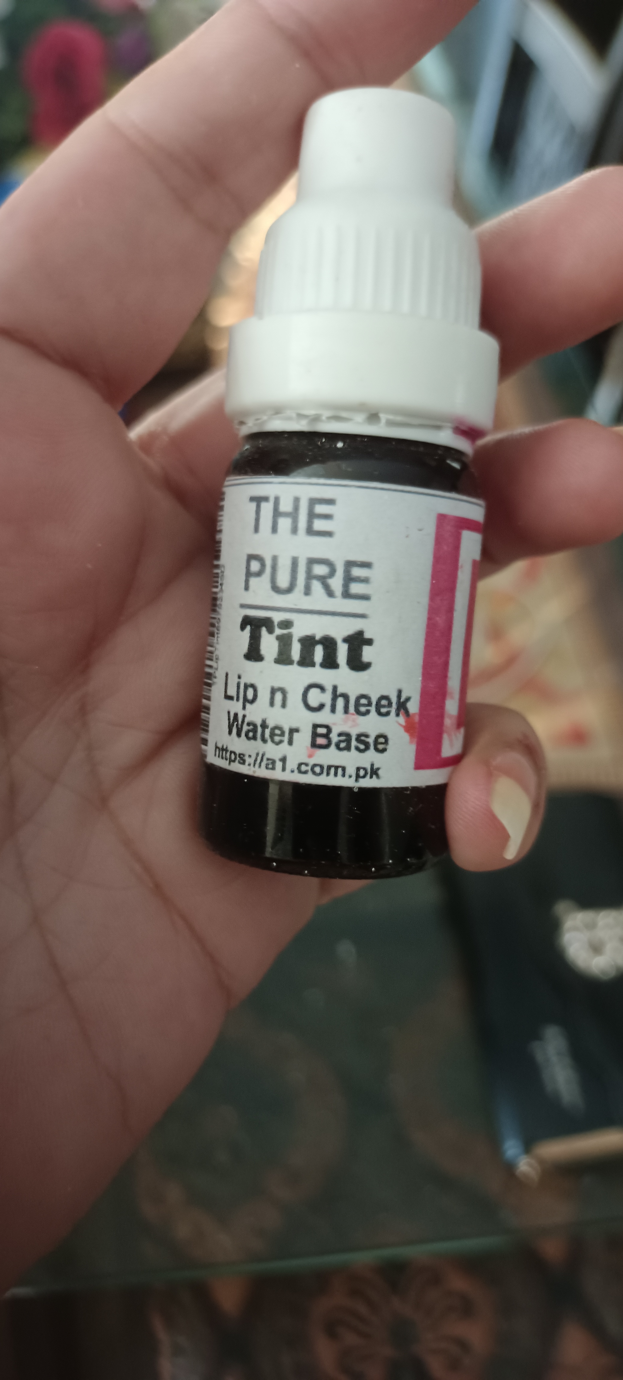 Tint lip n check water base