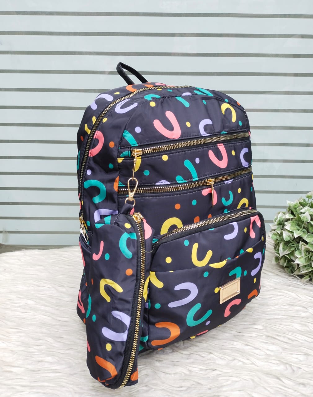 High quality backpack 3zipper