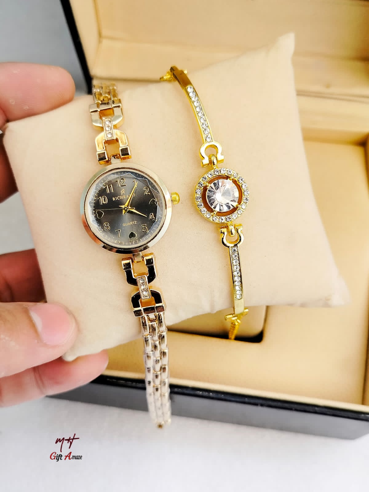 Richrado Ladies Jewwerly Watch + Bracelet + Normal Box 🎁