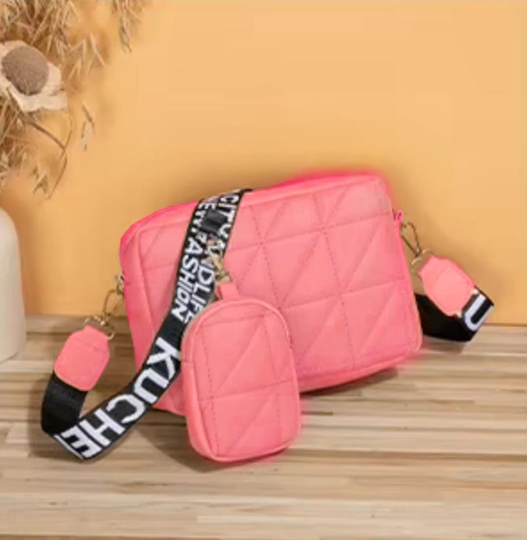 🔥 New Fendi  Stylish Bags 🔥