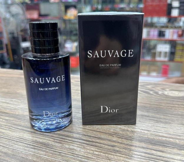 SAUVAGE men's Perfume