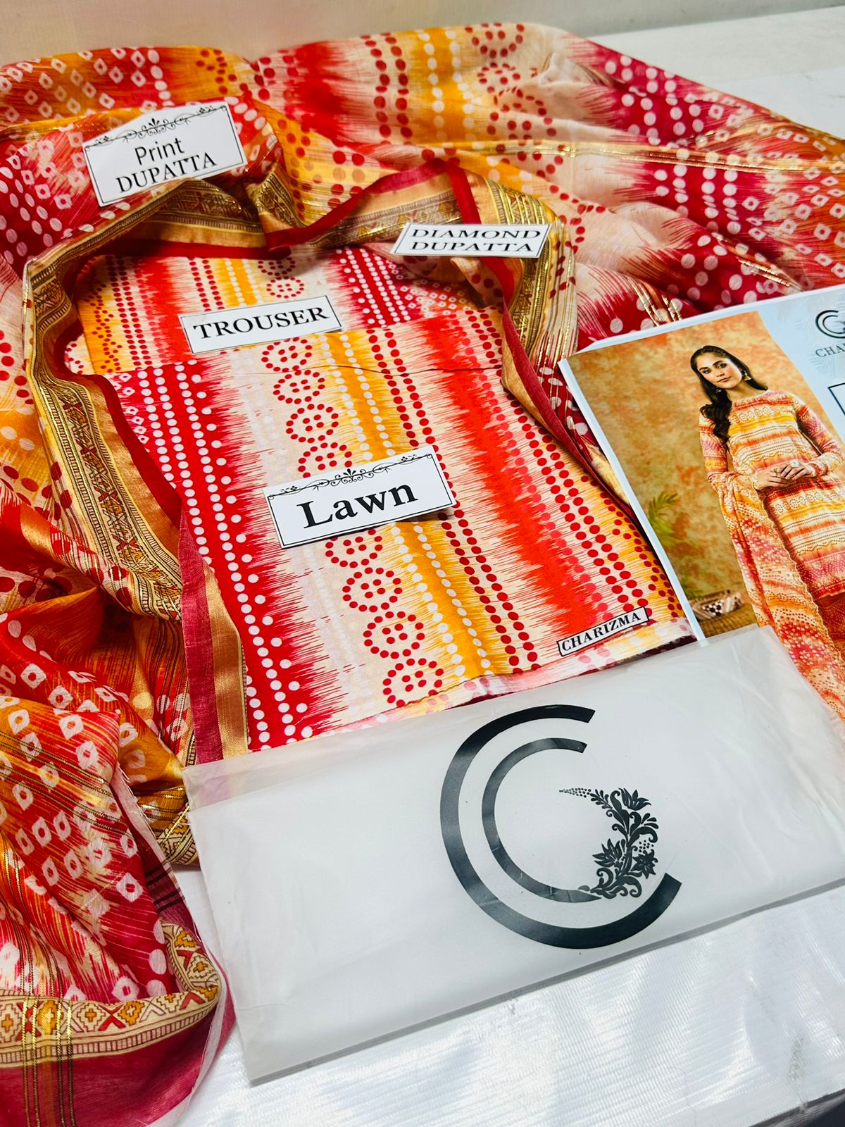 *(ORIENT Opening 2024)*  *ORIENT 💯 Original *Printed 3pc Collection*      *Fabric Lawn*  *Printed L