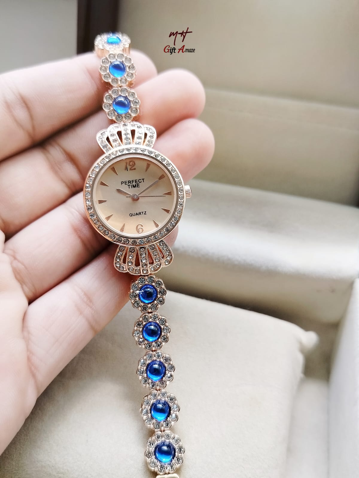 Stone Fashion Jewelry Watch For Girls