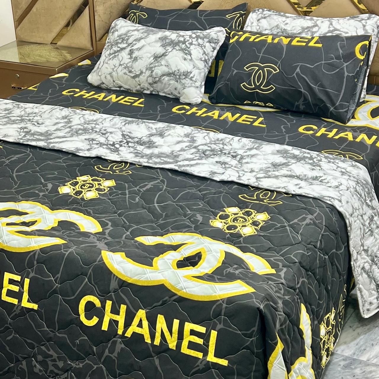 *6 Piece Comforter Sets* 100%