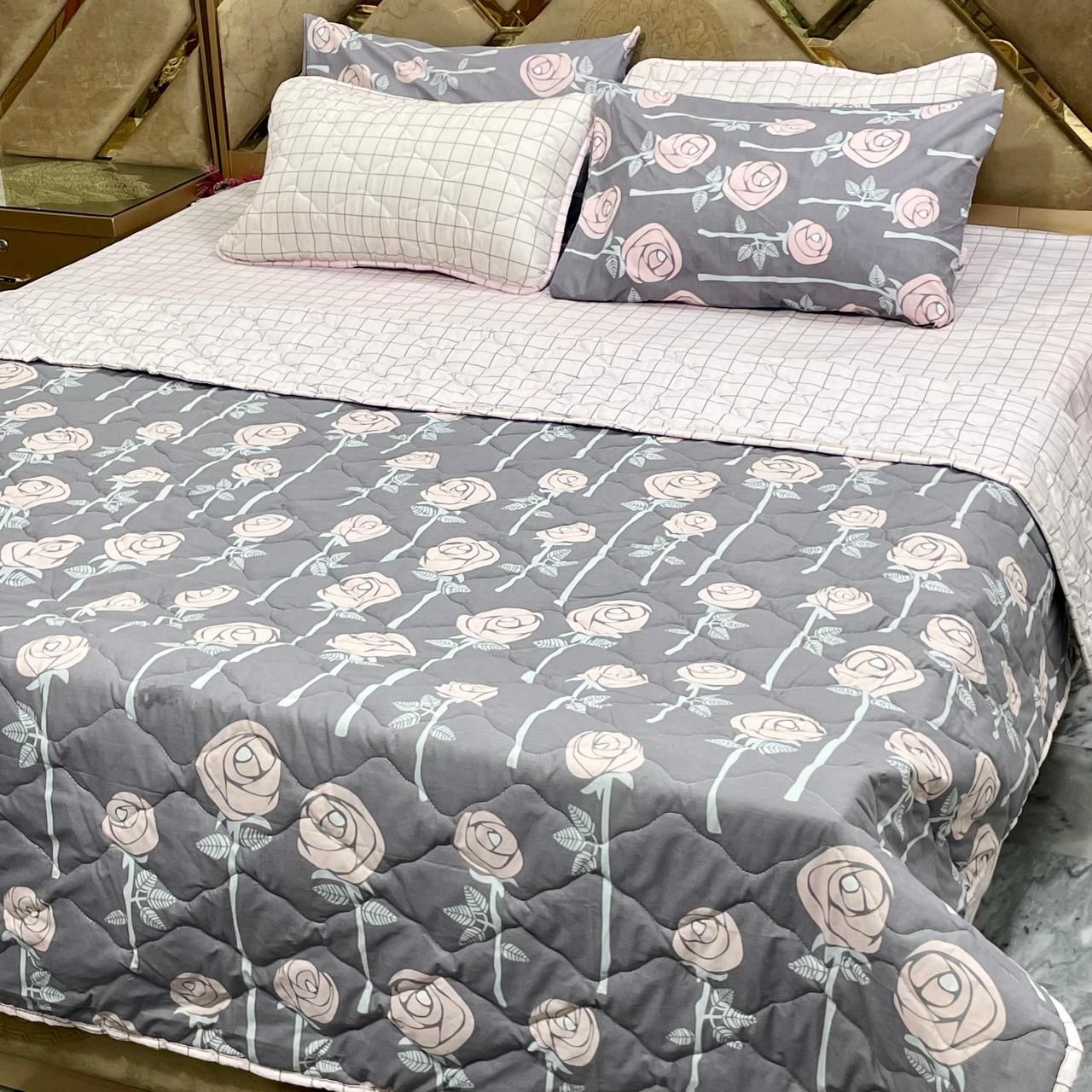 *6 Piece Comforter Sets* 100%