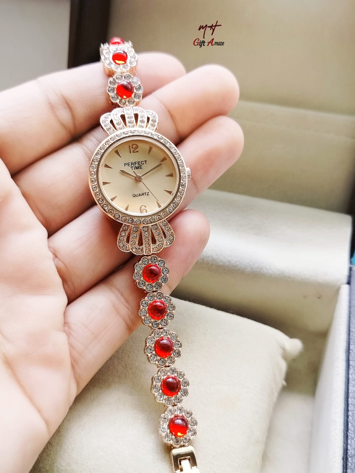 Stone Fashion Jewelry Watch For Girls