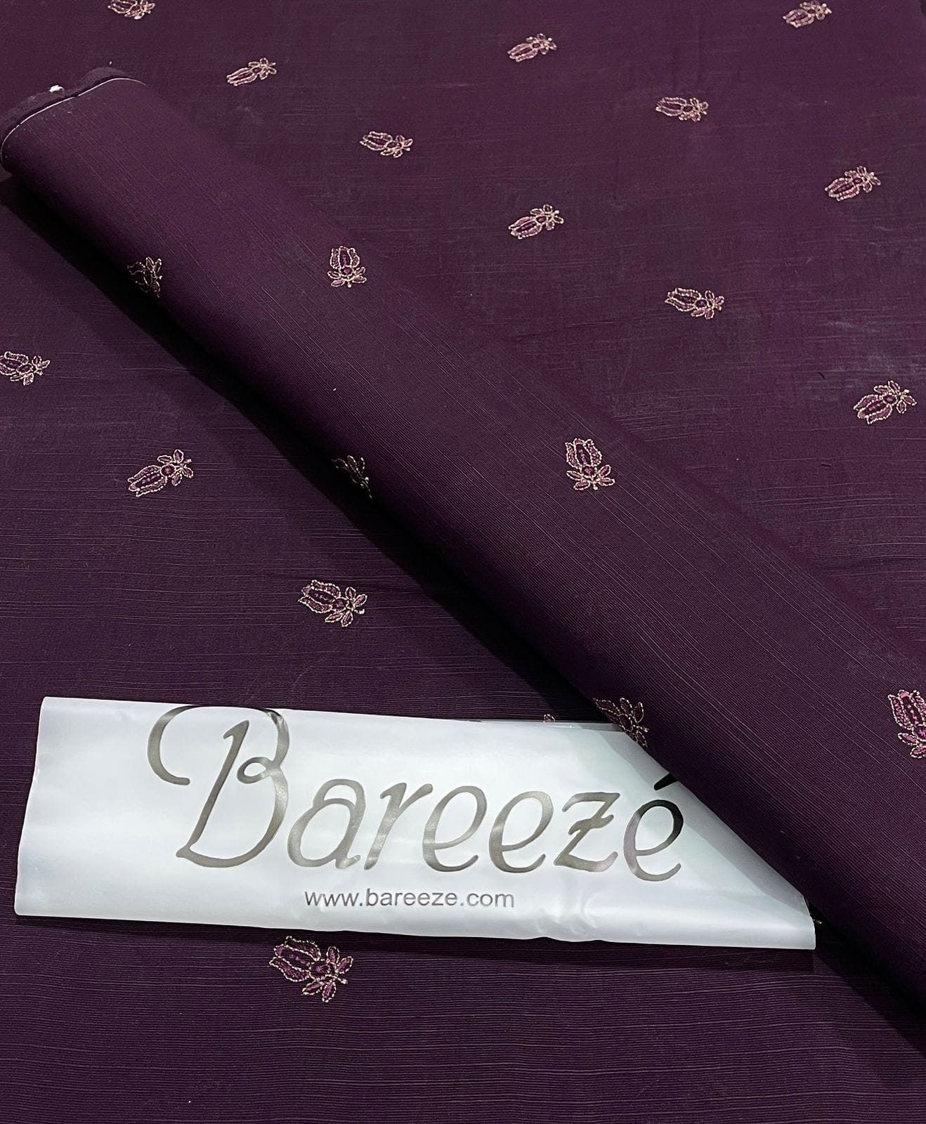 *BAREEZE (PREMIUM KHADDAR)*