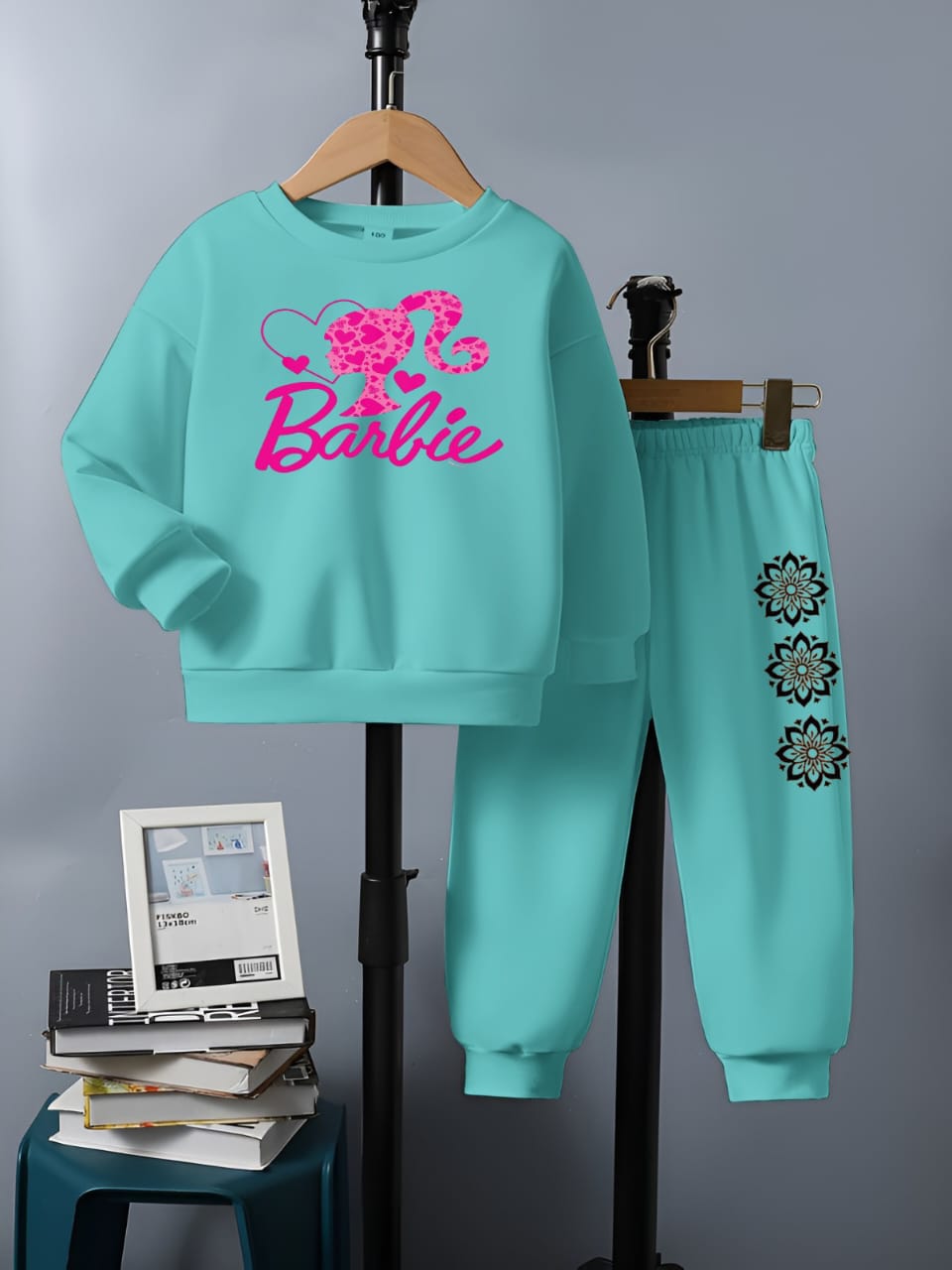 ALHUMDULILLAH ❤️  `_Winter Collection For Kids_` *KIDS SWEATSHIRTS TROUSER For Girls and Boys