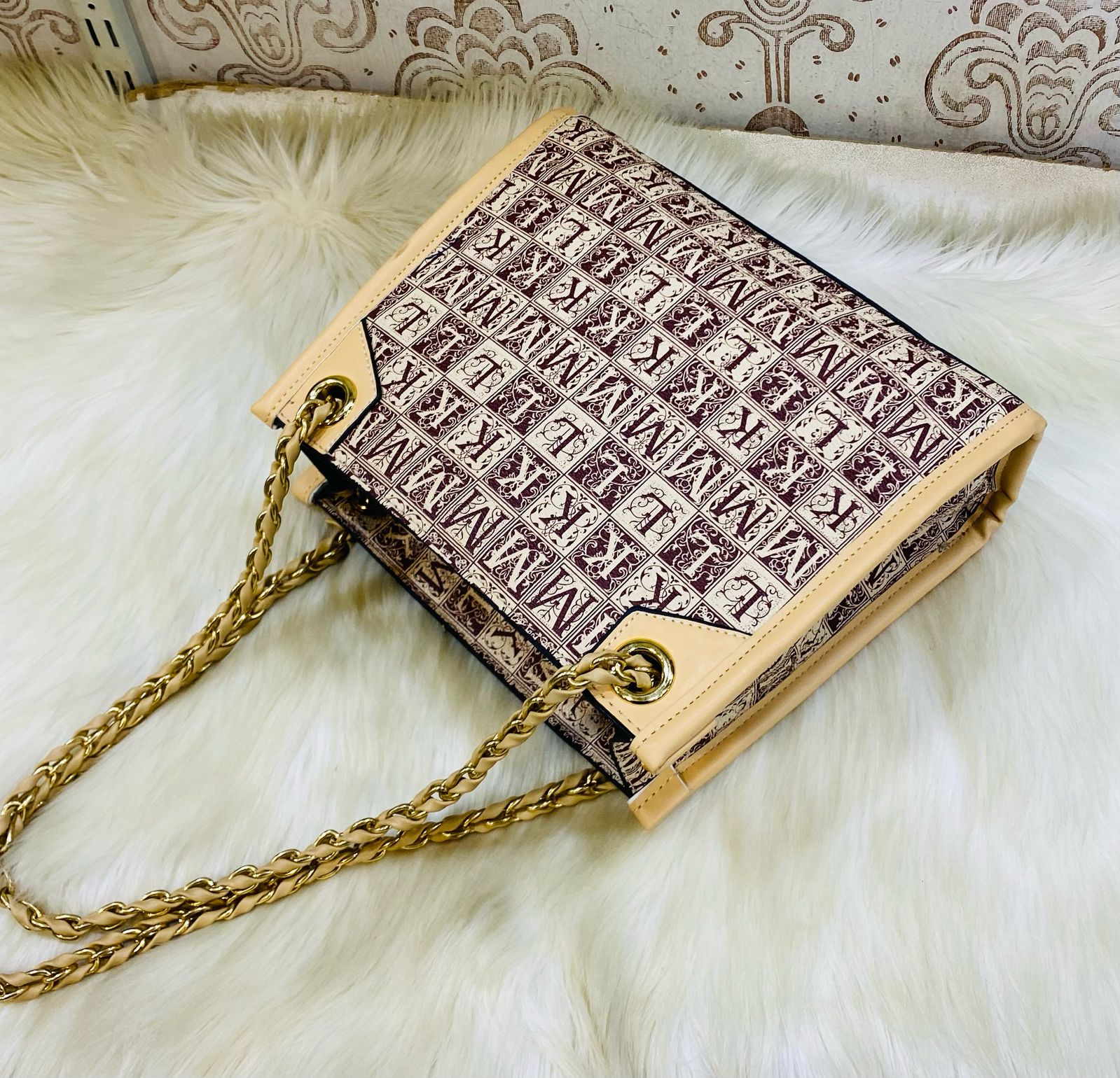 Imported shoulder bags