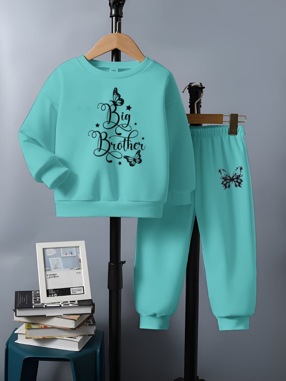 ALHUMDULILLAH ❤️  `_Winter Collection For Kids_` *KIDS SWEATSHIRTS TROUSER For Girls and Boys