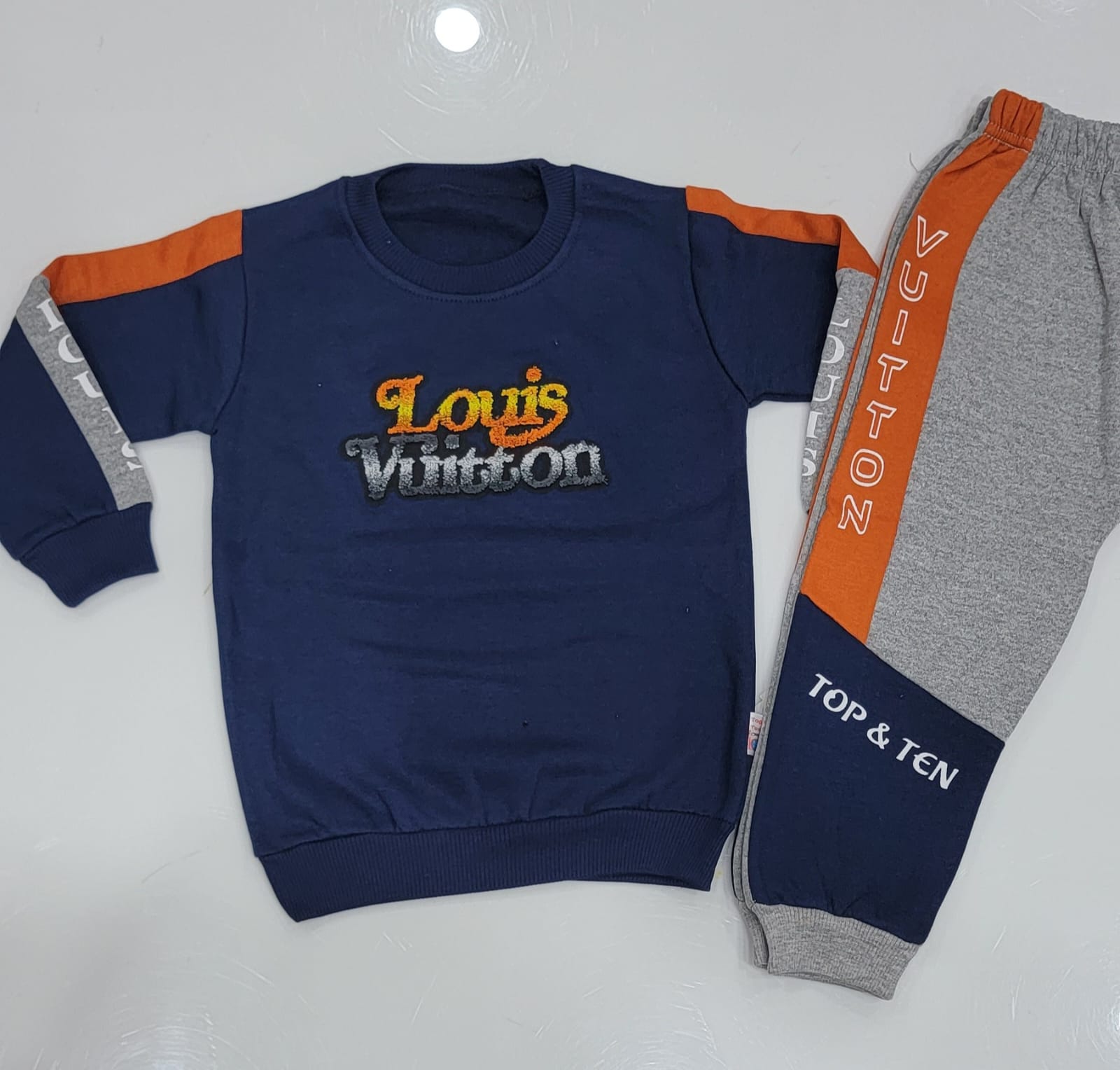 F L E E C E  kid collection