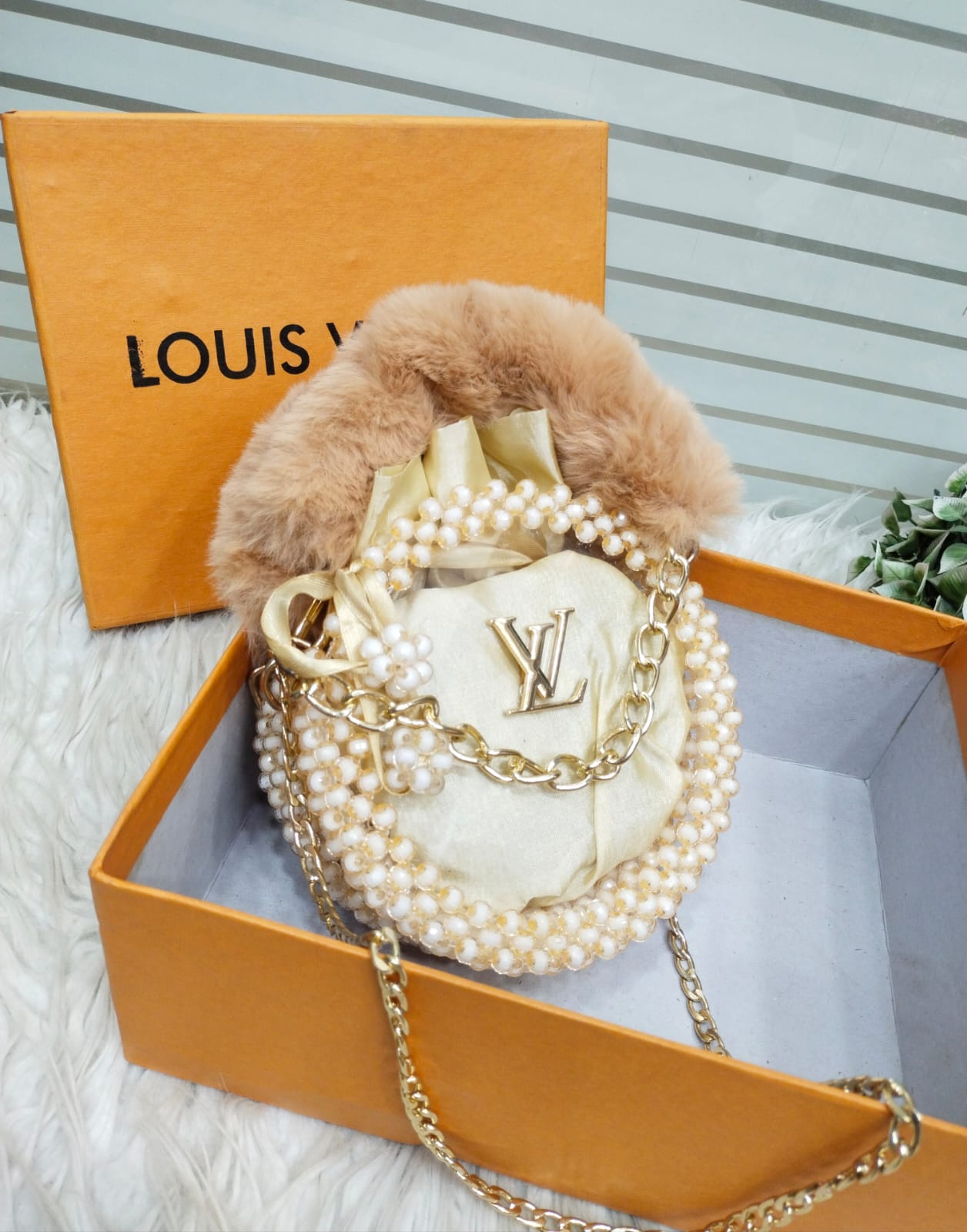 LV Branded bag for grlz