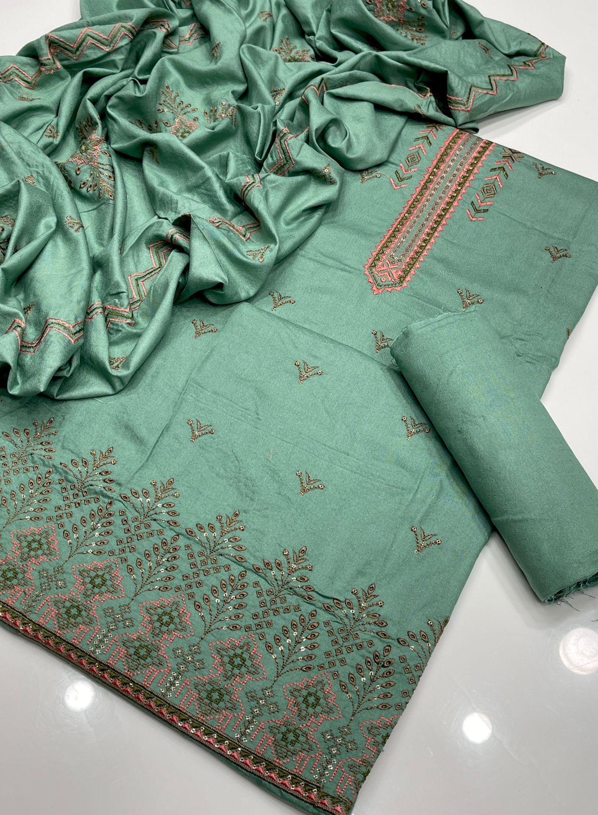 New beautiful Arrivals💫