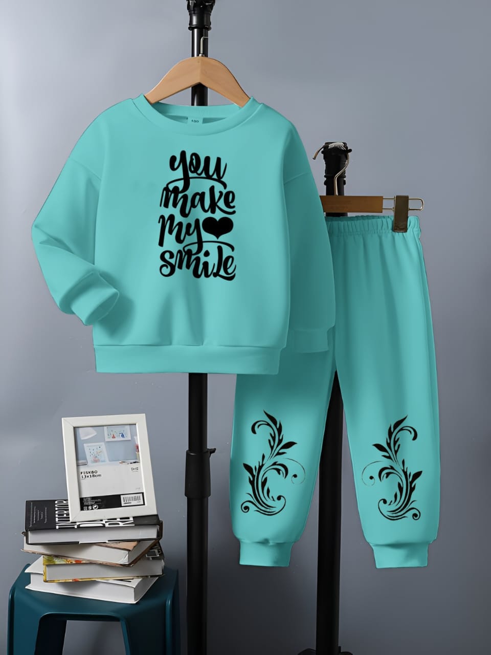 ALHUMDULILLAH ❤️  `_Winter Collection For Kids_` *KIDS SWEATSHIRTS TROUSER For Girls and Boys