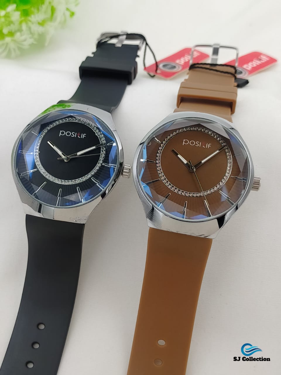 *Highlights*  Premium quality positive Quartz watch. Couple watch